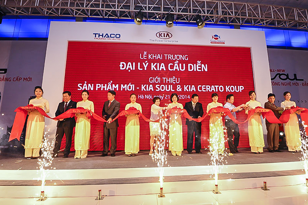 khai trương