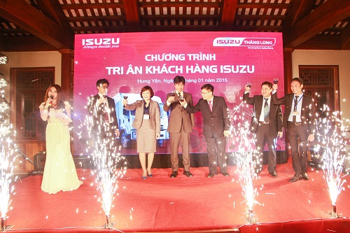 tri ân khách hàng